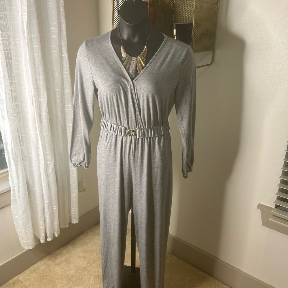 Elegant Gray Women's Jumpsuit